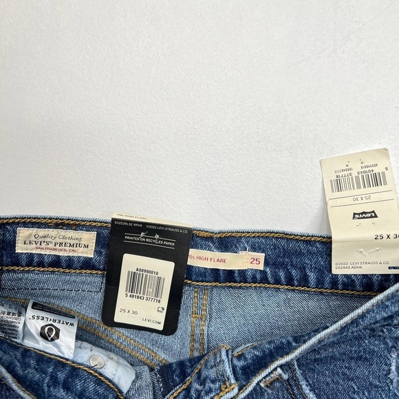 Levi's 70s High Flare High Waist Flare Leg Jeans NWT Size 25 - Picture 5 of 12